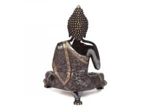 Soška Buddhy na meditaci